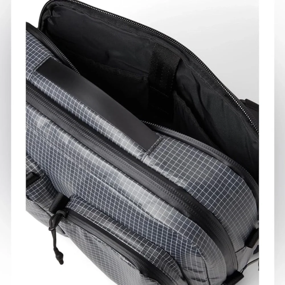 Topo Designs Apex Briefcase Global Travel Bag NWT Black Grid